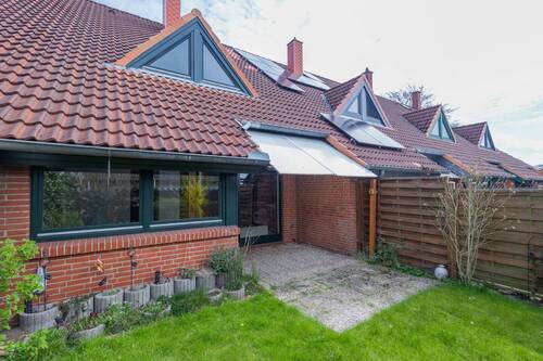Garten - Familiengerechtes Reihenmittelhaus mit Keller und Carport in guter Lage von Rendsburg
