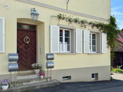 Eingang - 1 Zimmer Mehrfamilienhaus, Wohnhaus in Wintersweiler