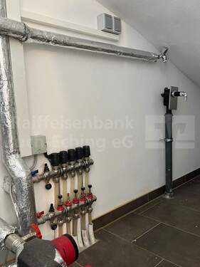 EG 1 Technik WM.jpeg - 