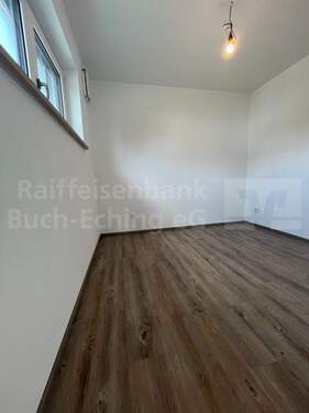 OG 1 Ankleide.jpeg - 