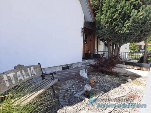 Vorderansicht - 4 Zimmer Einfamilienhaus in Wallersdorf / Haidlfing