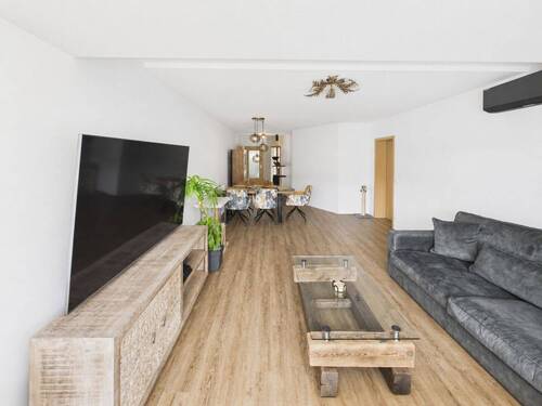 Wohnzimmer visualisiert - 3 Zimmer Etagenwohnung in Bochum