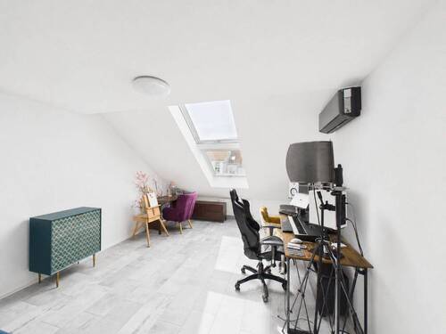 Arbeitszimmer visualisiert - 