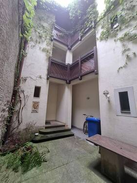 Innenhof - Mehrfamilienhaus, Wohnhaus in Torgau