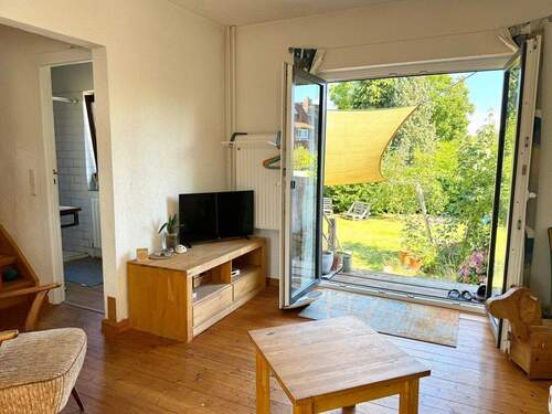 Wohn-oder Esszimmer - 