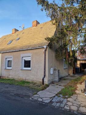 aussen - 4 Zimmer Doppelhaushälfte zum Kaufen in Dommitzsch