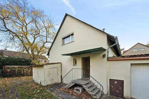 Vorderansicht - 4 Zimmer Einfamilienhaus zum Kaufen in Berlin