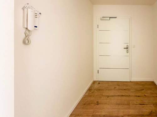 Geräumiger Eingang - 