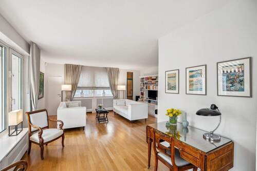 Erdgeschoss - Musikzimmer / erweiterter Wohnbereich - 