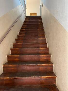  Zugang zum Treppenhaus - 