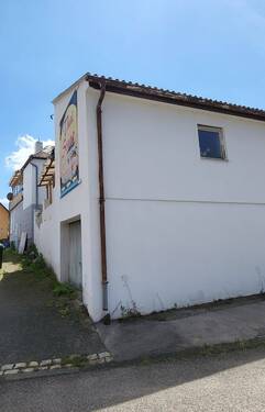 Bild 2.jpg - 1 Zimmer Mehrfamilienhaus, Wohnhaus zum Kaufen in Aurach