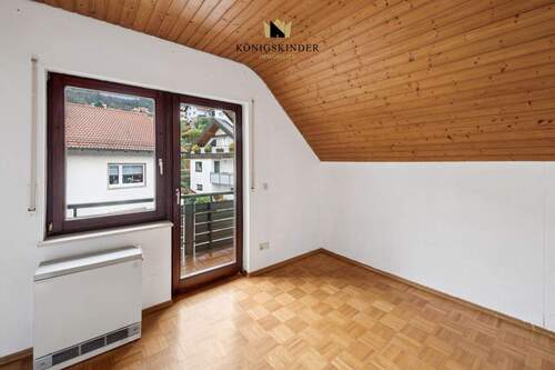 Schlafzimmer mit Balkon - 