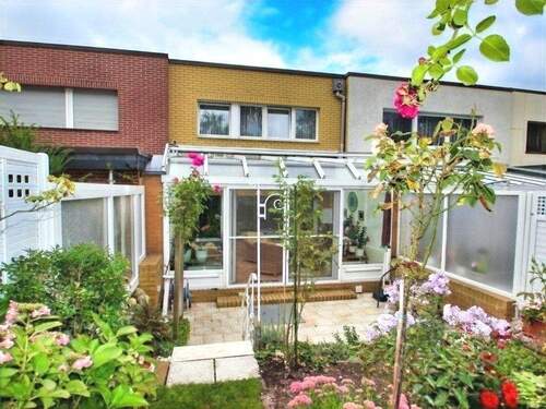 Rueckansicht_alt - **Vermietetes Reihenhaus in Grünlage von Lichtenrade**