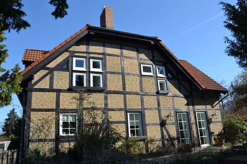 Gartenansicht - 7 Zimmer Mehrfamilienhaus, Wohnhaus in Barsinghausen