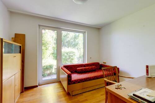 Arbeits- / Gäste- / Kinderzimmer im EG - 