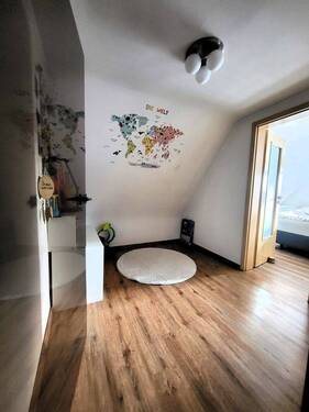Blick in den Flur DG.jpg - 