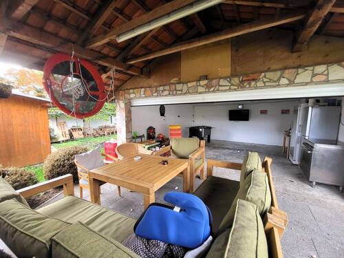 Blick ins Carport.jpg - 