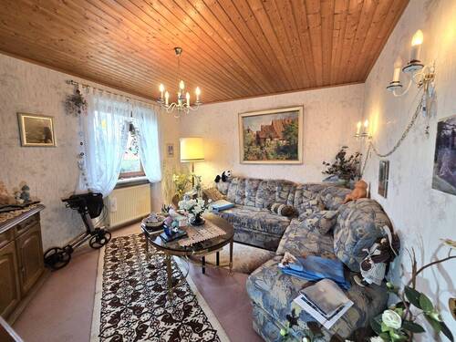 Ein weiteres Zimmer, ideal für Homeoffice - 