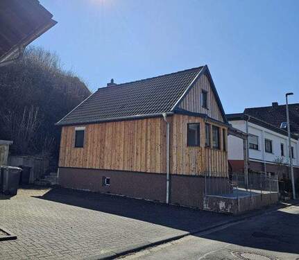 Parkfläche - 3 Zimmer Einfamilienhaus in Schleiden