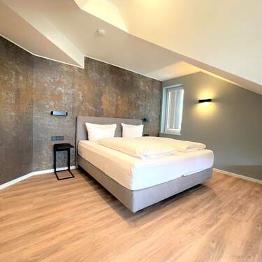 Bild 1 - Der Traum vom eigenen Hotel - Gewerbeimmobilie mit Hotelbetrieb im Ortskern von Eiterfeld