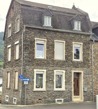 Außenansicht Nord - 4 Zimmer Reihenendhaus zum Kaufen in Traben-Trarbach / Traben