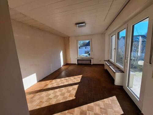 3. Zimmer mit Ausgang zur Terrasse - 