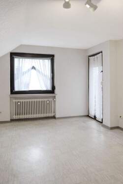 Detailbild Schlafzimmer mit Balkonzugang - 