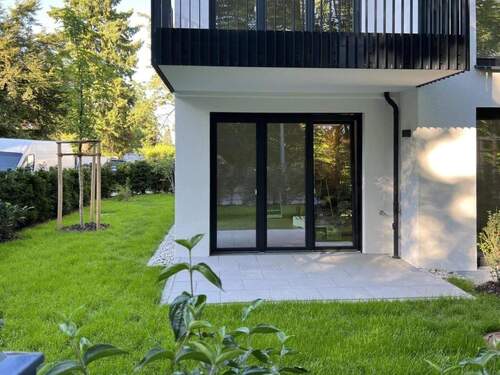 Garten - 2 Zimmer Etagenwohnung zur Miete in München