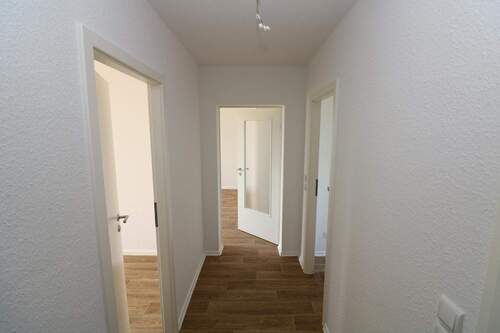 Beispiel Flur - 3 Zimmer Etagenwohnung in Freiberg