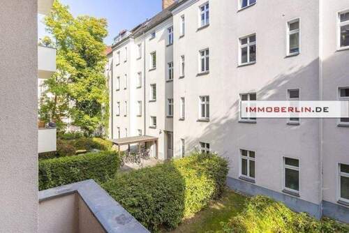 1.jpg - 2 Zimmer Etagenwohnung zum Kaufen in Berlin