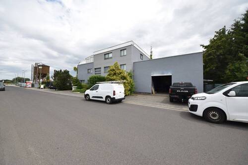Lagerhalle - 