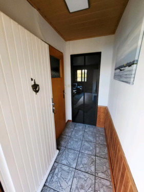 112bb210-6f8c-493b-907e-af13995f3c03 - 