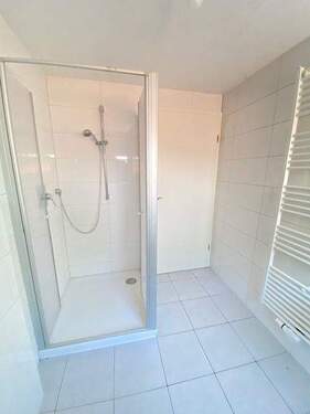 Badezimmer .jpg - 