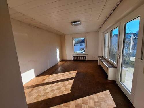 3. Zimmer mit Ausgang zur Terrasse - 