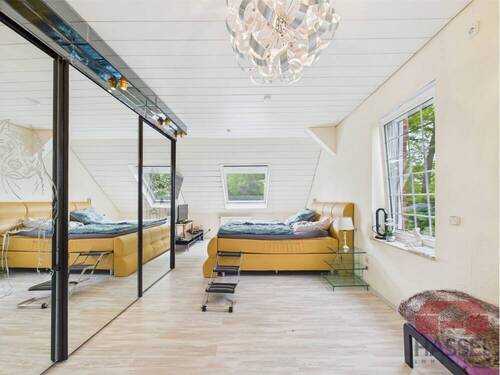 Das erste der fünf Schlafzimmer - 