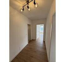 Einzugsbereite sanierte ETW, Balkon, Aufzug & Garage im Herzen von Siegen!