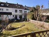 Garten - Freies 5-Zi. RMH mit Garage, Garten und West-Terrasse in Donaustauf