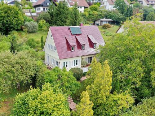 Traumhaftes Stadthaus auf großem Grundstück - Stilvoll saniertes Stadthaus mit Altbaucharme und großem Garten
