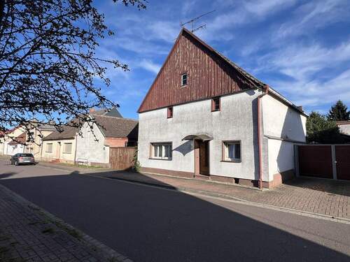 Bild 1 - Vierseitenhof mit Charakter - große Werkstatt , Sanierungspotenzial zw. Magdeburg und Berlin