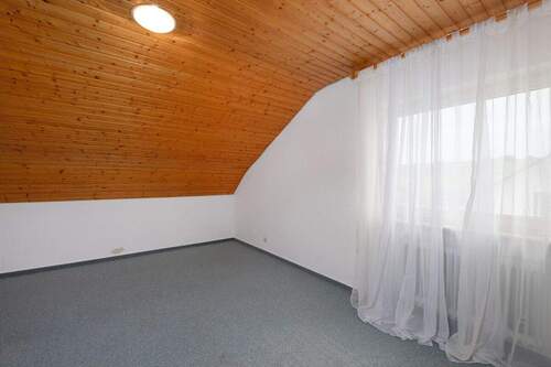 Schlafzimmer DG - 