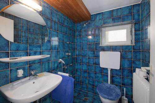 WC UG - 