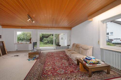 Wohnzimmer EG - Einfamilienhaus mit 175,00 m² in Keltern / Weiler zum Kaufen