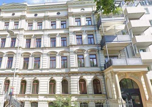 Außenansicht - Helle 2-Zimmer-Wohnung im Dachgeschoss mit umbauter Terrasse (Patio) und Aufzug in der Leipziger Südvorstadt