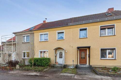 Hausansicht - 5 Zimmer Reihenmittelhaus zum Kaufen in Hennigsdorf