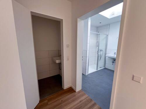 Bad und Gäste-WC - 