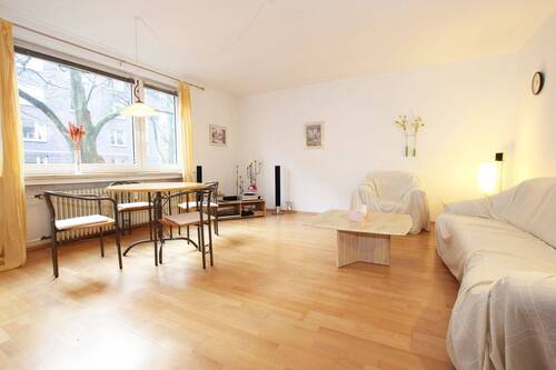 Ansicht - DREAMHOUSE Immobilien: Gepflegte Eigentumswohnung nahe Eppendorfer Baum