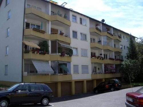Rückseite des Hauses - 3 Zimmer Etagenwohnung zur Miete in Konstanz