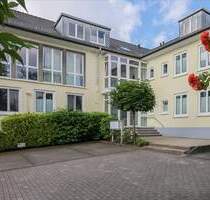 Sieker Schweiz: Moderne und frisch gestrichene 3 Zimmer-Wohnung mit Balkon in Waldrandlage - Bielefeld