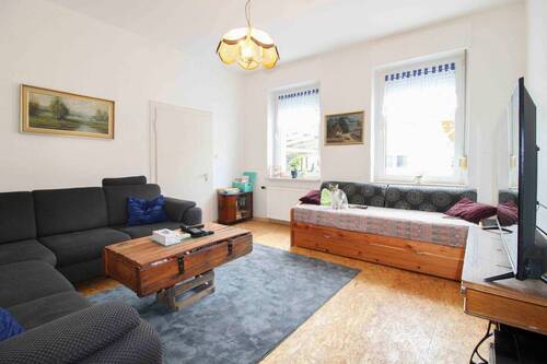 Wohnzimmer - 6 Zimmer Doppelhaushälfte in Klötze