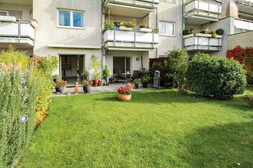 Garten - 2 Zimmer Etagenwohnung in Düsseldorf